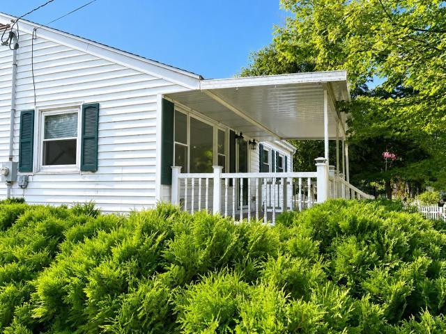 House for sale in Albany, Wisconsin