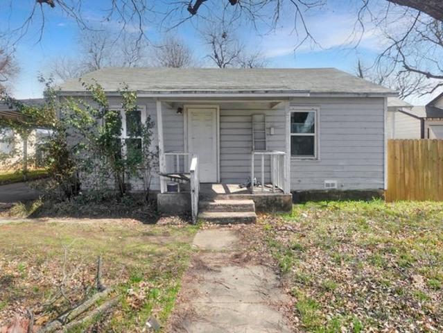 House for sale in Comanche, Texas