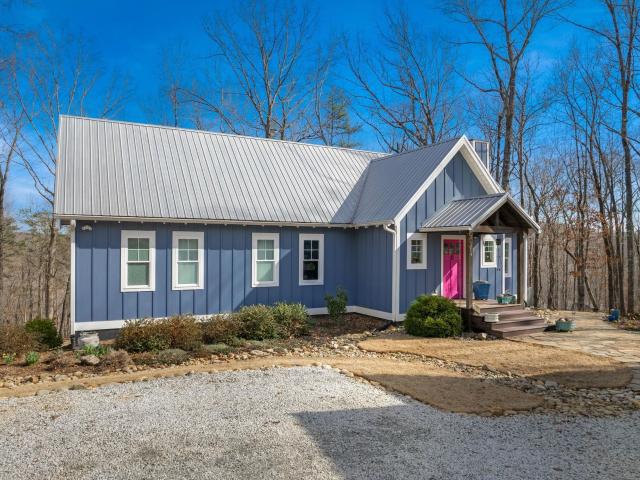 House for sale in Pickens, South Carolina