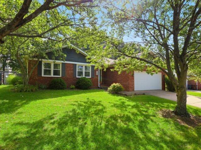House for sale in Versailles, Kentucky