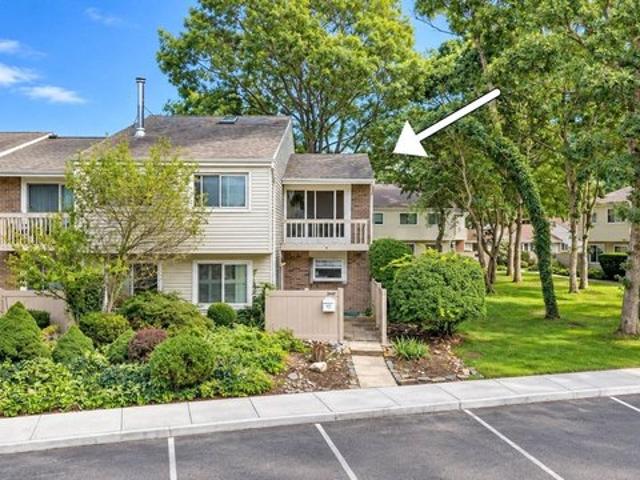 Condo for sale in Holbrook, Town of Islip