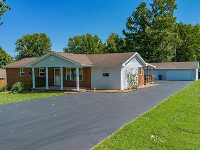 House for sale in Crittenden, Kentucky