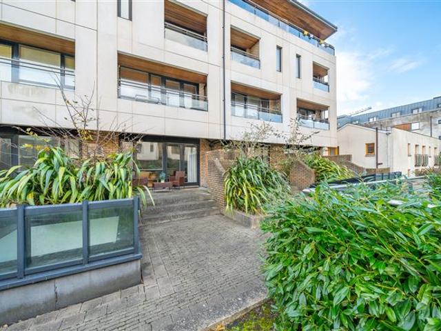 Duplex for sale in Bluebell, North Tipperary