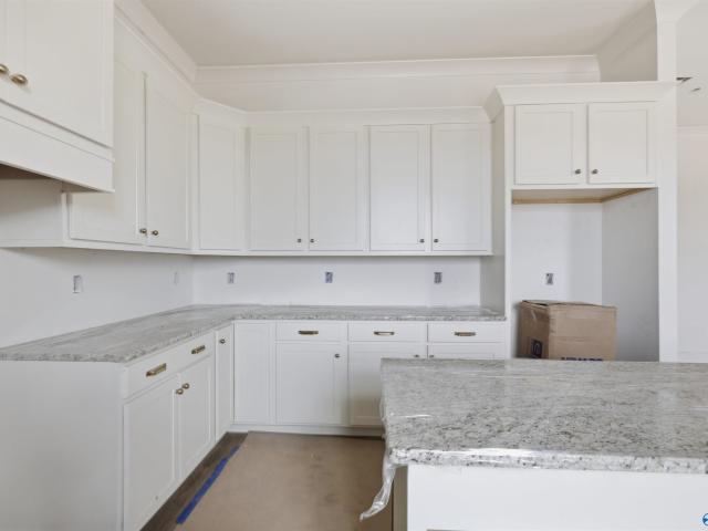 House for sale in Guntersville, Alabama