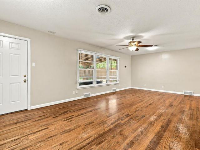 House for sale in Arlington, Texas