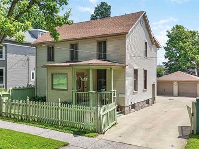 House for sale in Brights Grove, Ontario