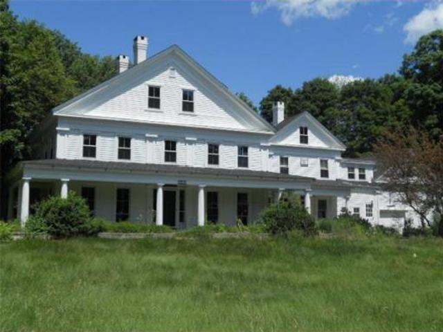 House for sale in Medway, Massachusetts
