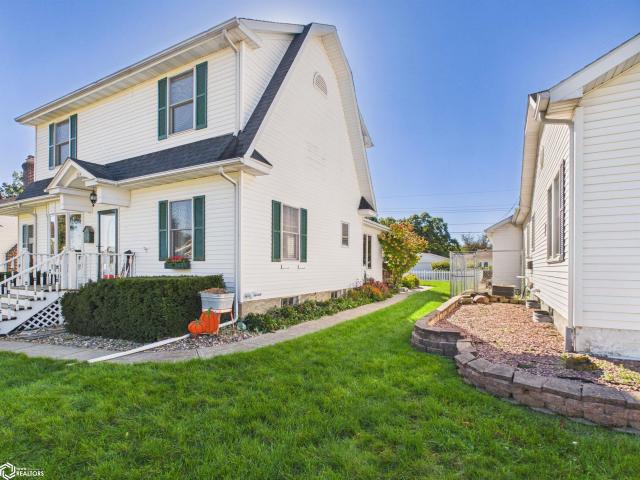 House for sale in Ottumwa, Wapello County