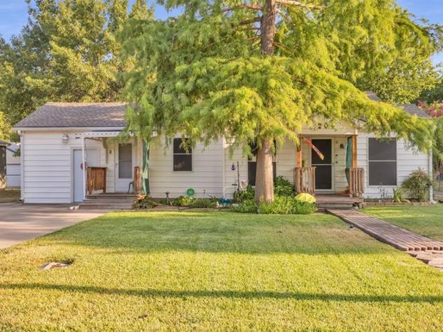 House for sale in Irving, Texas