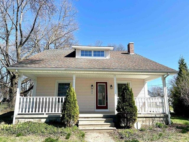 House for sale in Bruceville, Indiana