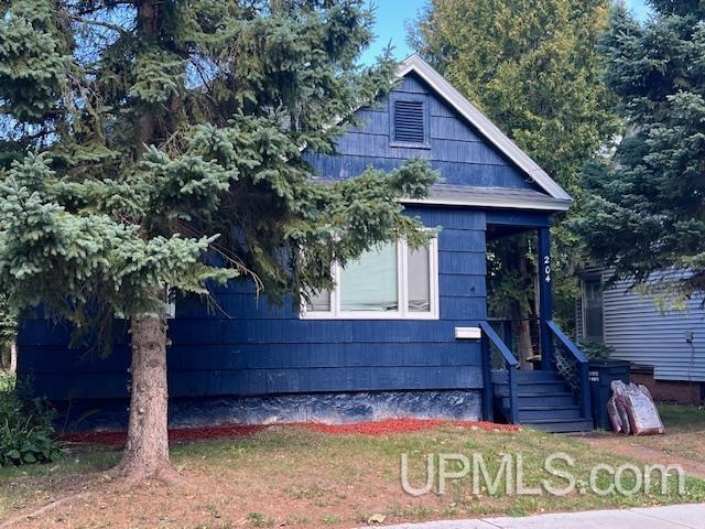House for sale in Ironwood, Gogebic County