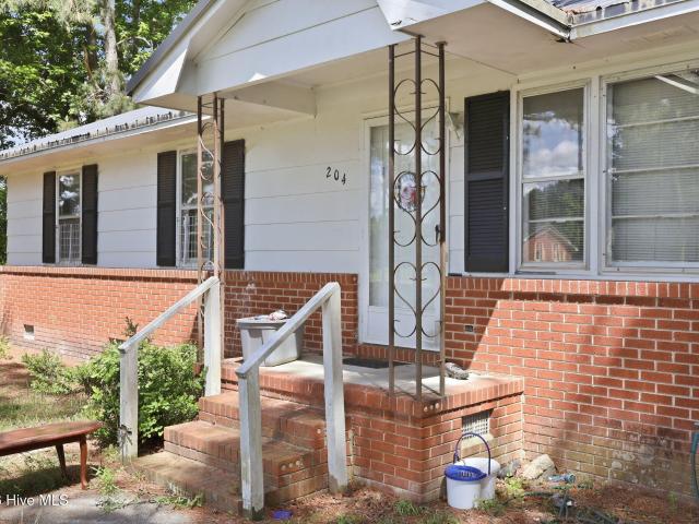 House for sale in Colerain, North Carolina