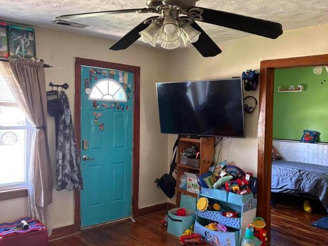 House for sale in Timewell, Illinois