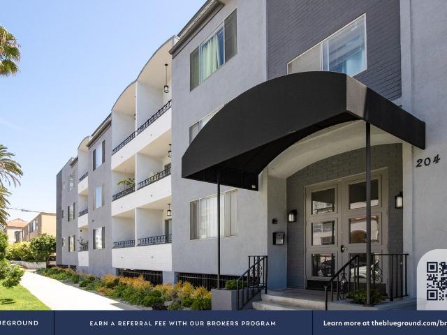Apartment for rent in Santa Monica, California