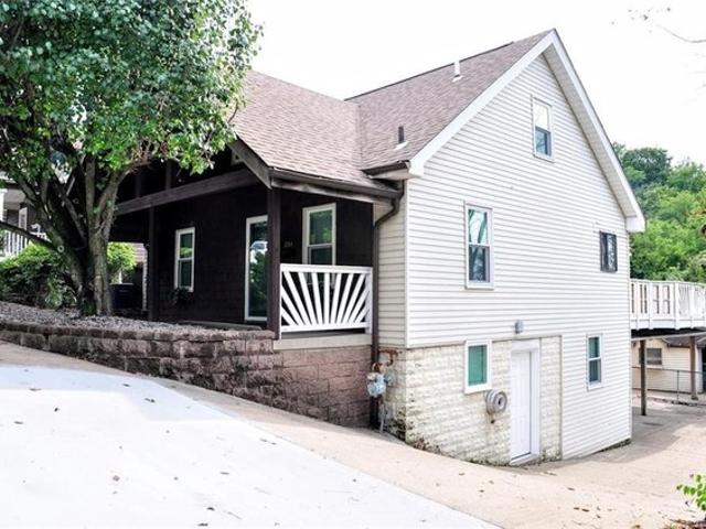 House for sale in Canonsburg, Pennsylvania