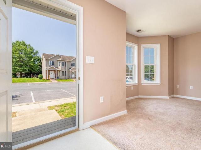 Townhouse for sale in Elkton