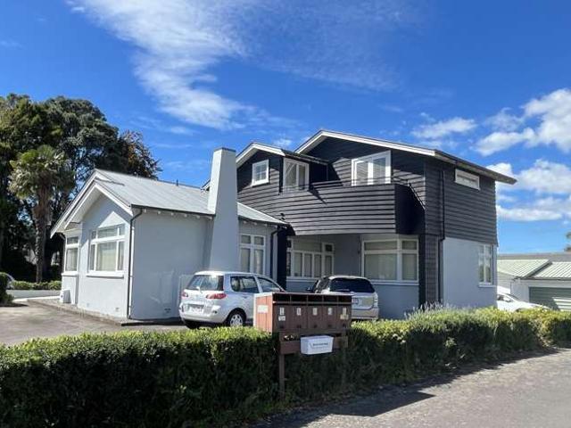 House for sale in Omokoroa, Bay Of Plenty