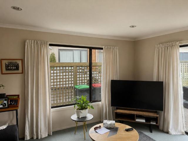 House for rent in Otakou