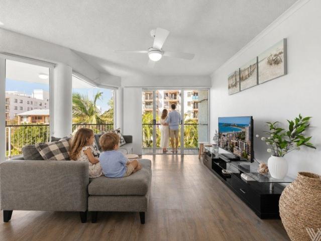 Apartment for sale in Kings Creek, Queensland