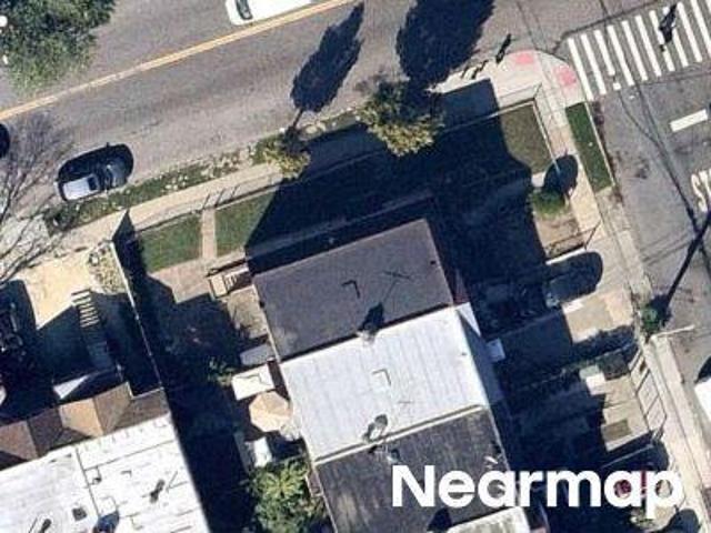 House for sale in Queens, Arverne