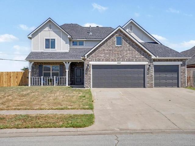 House for sale in Broken Arrow, Oklahoma