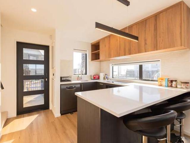 Townhouse for sale in Rolleston, Canterbury