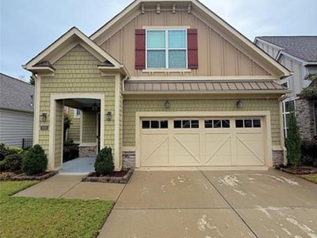 House for sale in Matthews, Mecklenburg County
