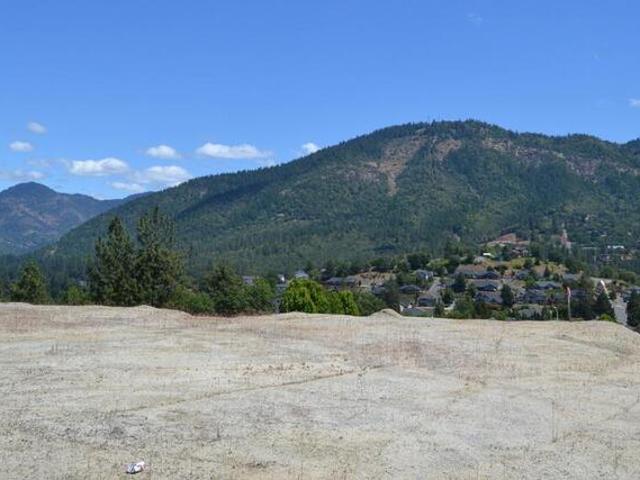 Land for sale in Grants Pass