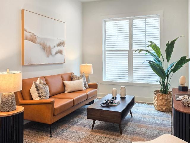 Condo for sale in Baldwin Place, New York