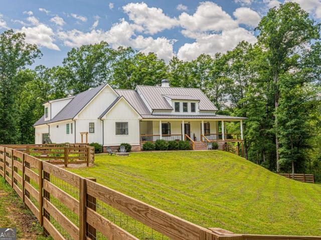 House for sale in Dahlonega, Georgia