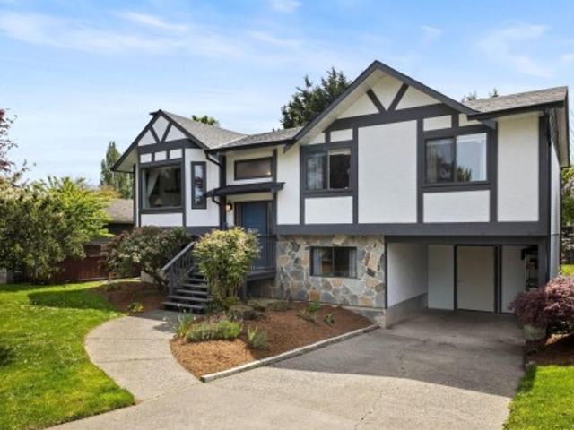 House for sale in Sidney, British Columbia
