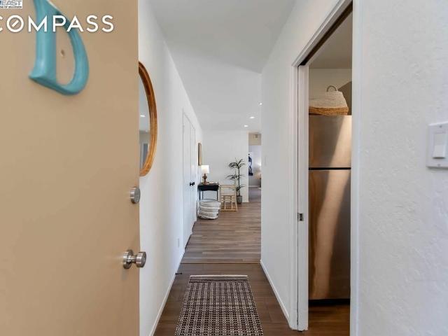Condo for sale in Alameda