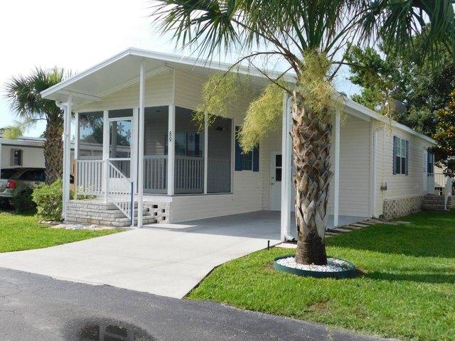 House for sale in New Smyrna Beach, Florida