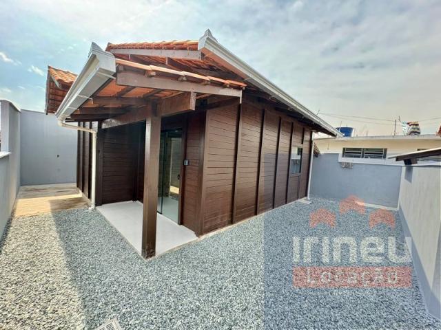 Casa aluguel em Região Geográfica Imediata de Joinville, Araquari