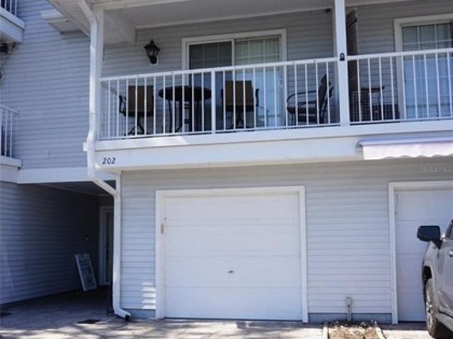 Townhouse for sale in Lutz, Florida