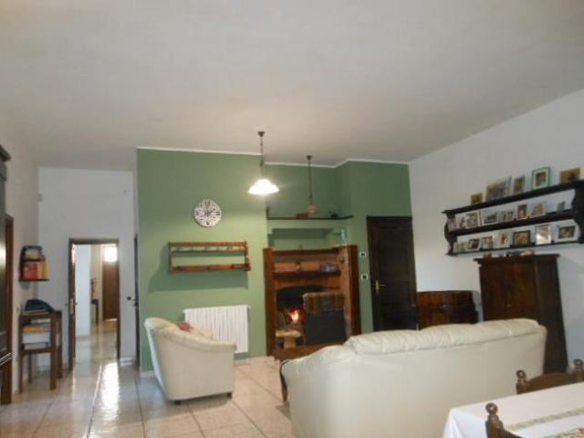 Villa Indipendente in vendita a Marzano Appio, Campania