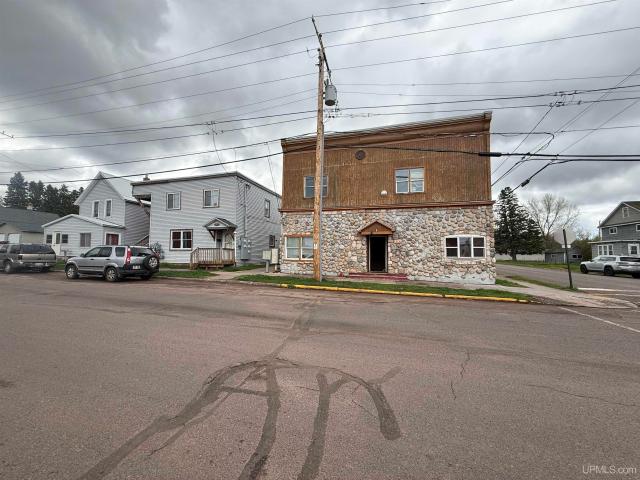 House for sale in Ironwood, Michigan