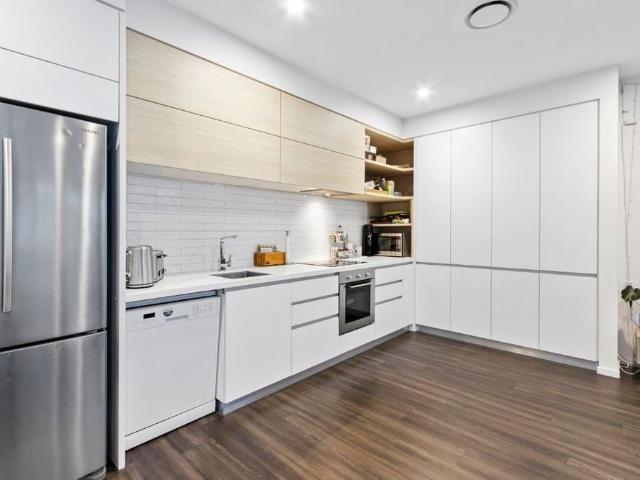 Apartment for rent in Heathcote, Canterbury