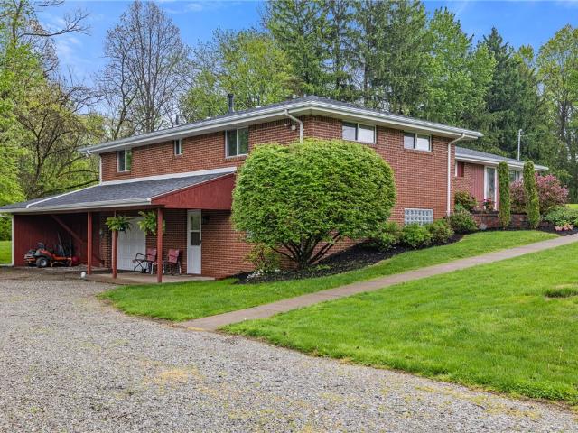 House for sale in Plum, Pennsylvania