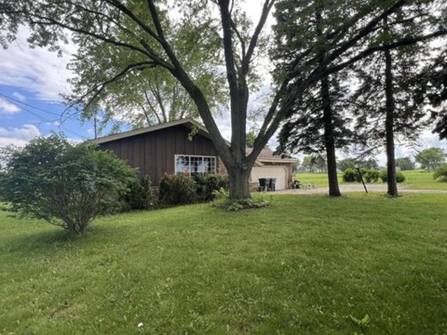 House for sale in Bristol, Wisconsin