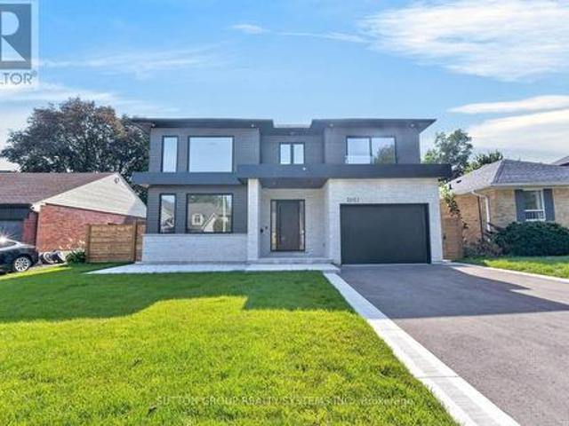 House for sale in Dixie, Mississauga