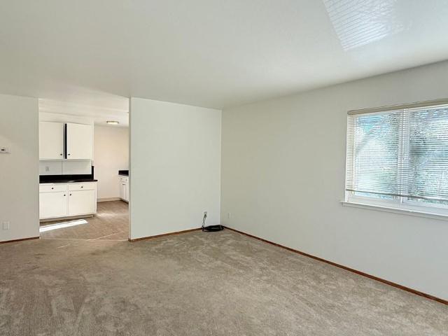 Apartment for rent in Alameda, California