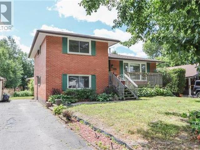 House for sale in Wanup, Ontario
