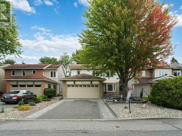 House for sale in Chapel Hill South, Ottawa