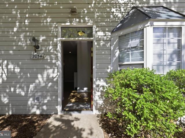 Condo for sale in Crofton, Maryland