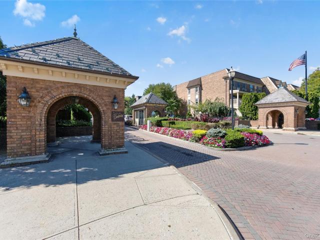 Condo for sale in Queens, Arverne