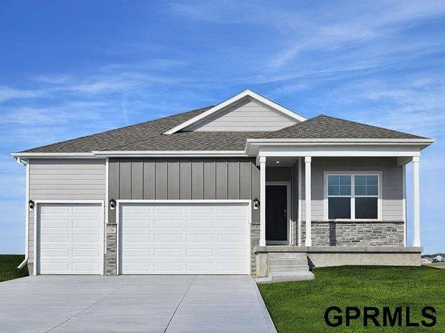 House for sale in Gretna, Sarpy County