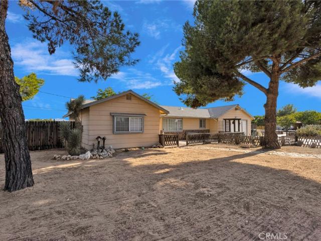 House for sale in Apple Valley, California