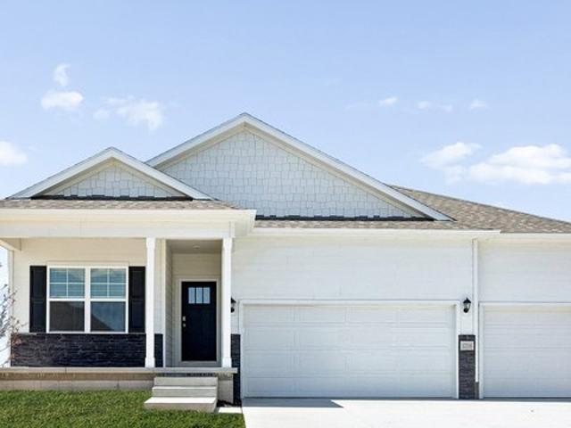 House for sale in Gretna, Sarpy County
