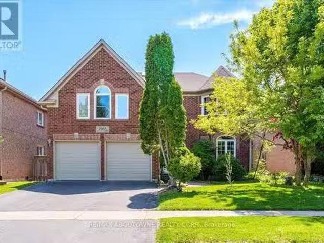 House for sale in Oakville, Ontario